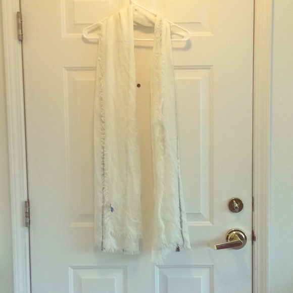 Scarf - Picture 1 of 1